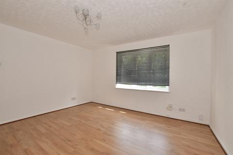 Glenmere, Basildon, Essex 3 bed terraced house for sale