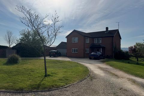 Royal Wootton Bassett SN4 Farm for sale