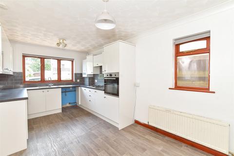 St. Michael's Road, St. Helens, Ryde... 3 bed semi