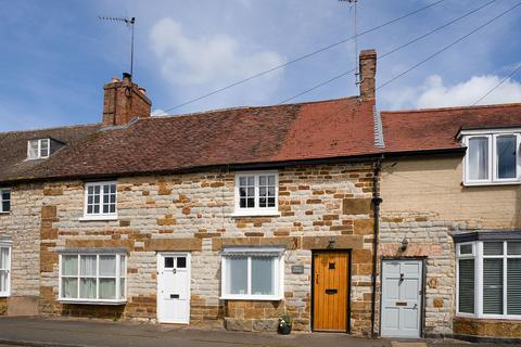 Kineton 3 bed cottage for sale