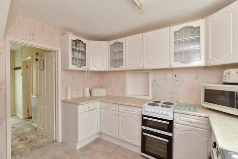 Bodiam Avenue, Brighton, East Sussex 3 bed semi