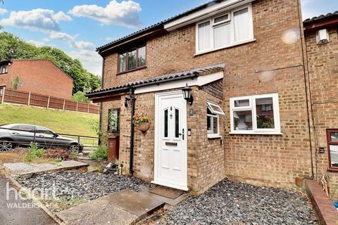 Ramillies Close, Chatham 2 bed terraced house for sale