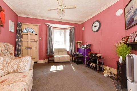 Orchard Road, East Cowes PO32 2 bed terraced house for sale