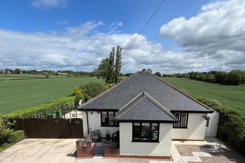 Sitwell Grange Lane, Pilsley... 3 bed detached bungalow for sale