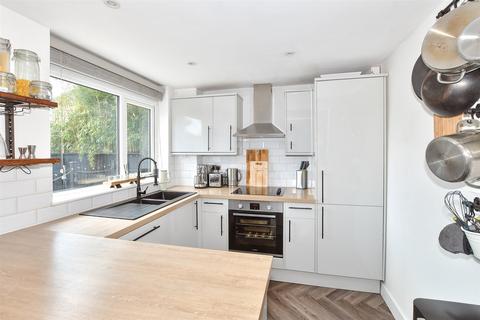 Brookway, Haywards Heath RH16 3 bed end of terrace house for sale