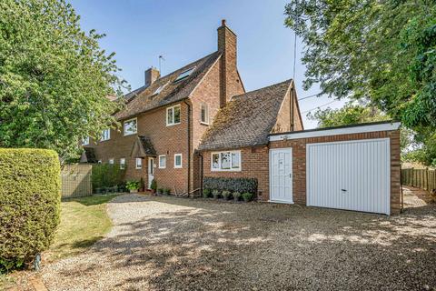 Swalcliffe Road, Banbury OX15 4 bed semi