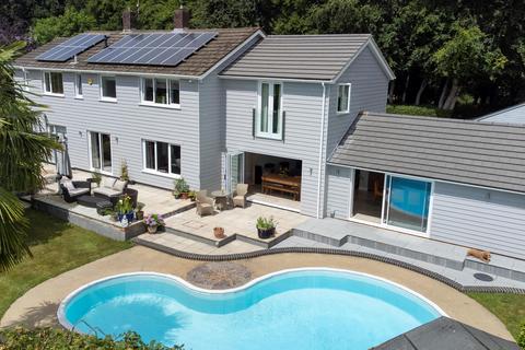Kingwood Common, Kingwood... 4 bed detached house for sale