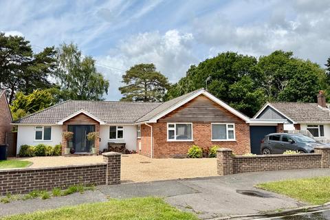 Webbs Close, Ashley Heath, BH24 2EP 3 bed bungalow for sale