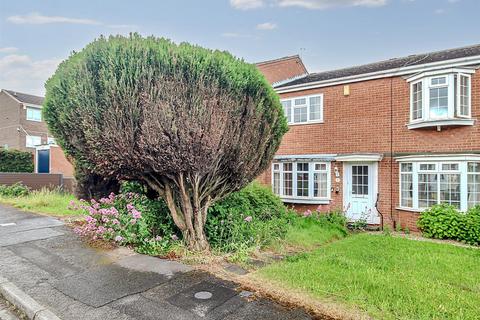 Ballantrae Close, Arnold, Nottingham 2 bed townhouse for sale