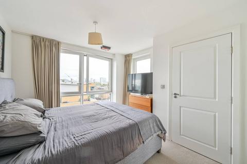 Lime View Apartments, Limehouse... 2 bed flat for sale