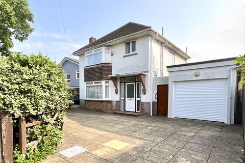 Broadway, Hengistbury Head 3 bed detached house for sale