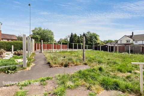 Hassam Avenue, Newcastle 2 bed terraced house for sale