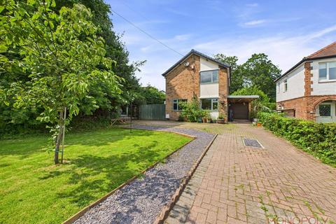 Ruthin Road, Mold 3 bed detached house for sale