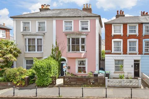 Carisbrooke Road, Newport, Isle of Wight 5 bed semi