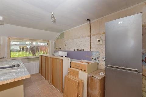 Holborough Road, Snodland, Kent 2 bed terraced house for sale