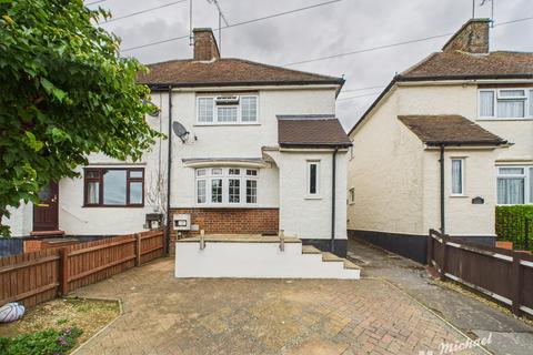 Leighton Buzzard LU7 3 bed semi