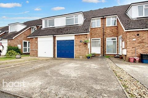 Haddon Close, Stevenage 3 bed terraced house for sale