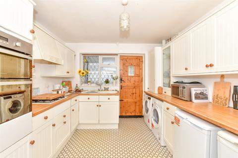Harbour View Road, Bognor Regis PO21 3 bed detached bungalow for sale