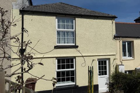2 Belle Vue Terrace, Gunnislake, PL18 2 bed terraced house for sale
