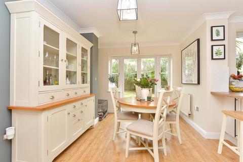 Rooks View, Bobbing, Sittingbourne, Kent 5 bed detached house for sale