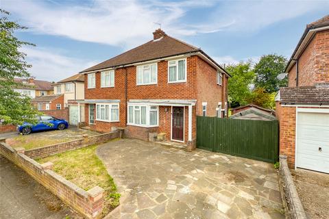 Pondfield Crescent, St. Albans... 3 bed semi