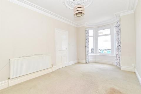 Wykeham Avenue, Portsmouth, Hampshire 2 bed terraced house for sale