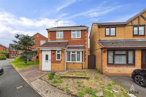 Epsom Close, Burton