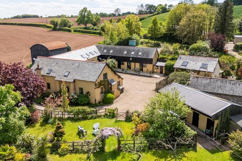 Washfield, Tiverton, Devon, EX16 5 bed detached house for sale