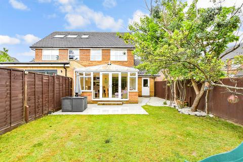 Shire Place, Redhill, Surrey 3 bed semi