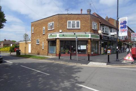 High Street, Harefield 3 bed house for sale