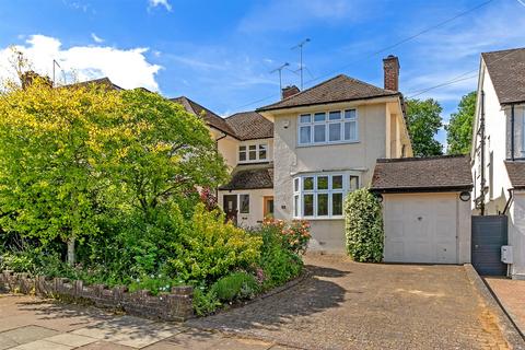 Seymour Road, St. Albans 3 bed semi