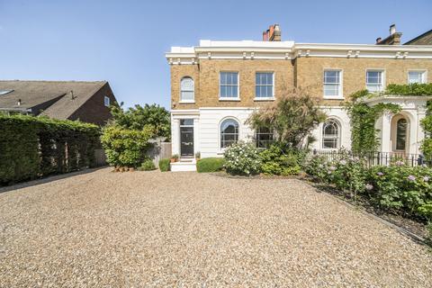 Bromley Common, Bromley 5 bed semi