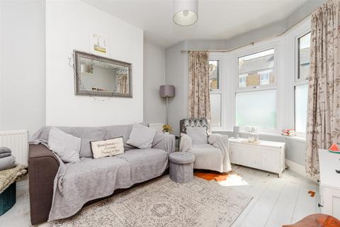 Lewis Road, Welling, Kent 2 bed terraced house for sale