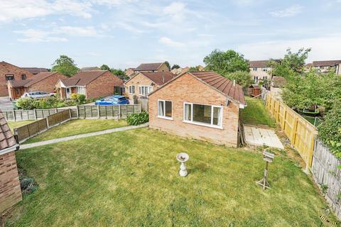 Atwater Court, Lincoln, Lincolnshire... 2 bed bungalow for sale