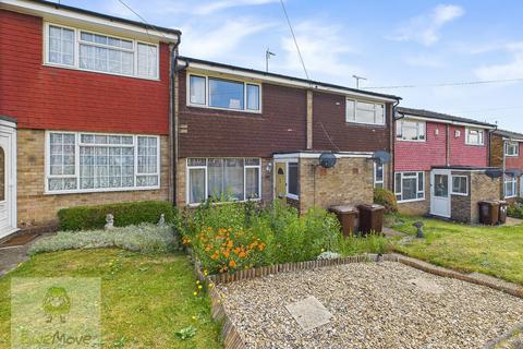 The Spires, Strood, Rochester, ME2 2PZ 2 bed terraced house for sale