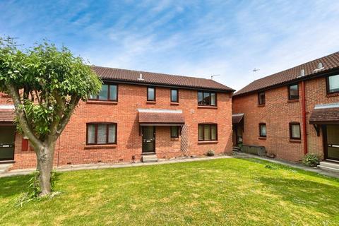 Birchwood Mews, Harrogate, HG2 8DN 1 bed apartment for sale