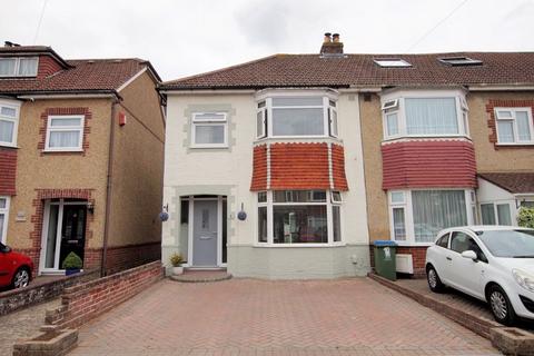 Sunningdale Road, Fareham PO16 3 bed end of terrace house for sale