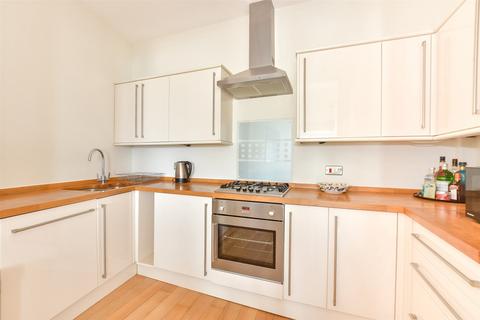 Hambrough Road, Ventnor, Isle of Wight 3 bed flat for sale