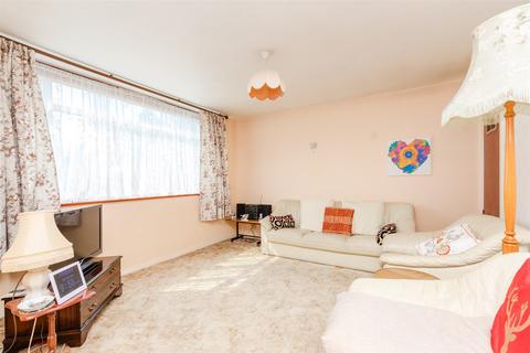 Bennett Close, Welling DA16 3 bed terraced house for sale
