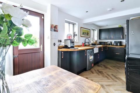 Nether Ley Gardens, Chapeltown 3 bed semi