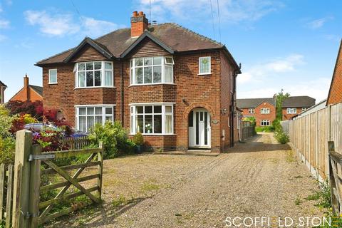 Lucas Lane, Hilton 2 bed semi