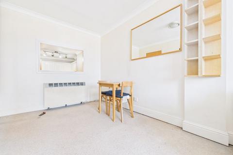 Burrell's Wharf, Westferry Road... 1 bed apartment for sale