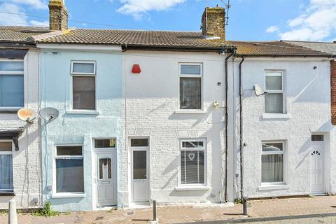Clyde Street, Sheerness ME12 2 bed terraced house for sale