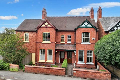 Millstone Lane, Nantwich, CW5 3 bed semi