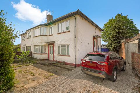 Great West Road, Isleworth, TW7 2 bed maisonette for sale