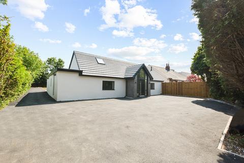 Lytham Road, Warton, PR4 4 bed detached house for sale