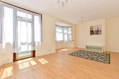 Billet Road, Walthamstow 3 bed maisonette for sale