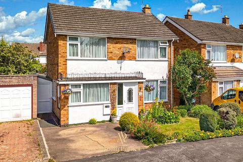 Chesterfield Way, Barwell, LE9 3 bed detached house for sale