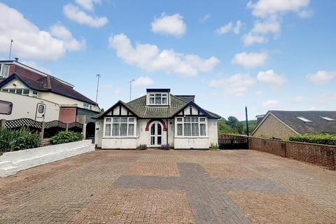 Selsdon CR2 3 bed semi