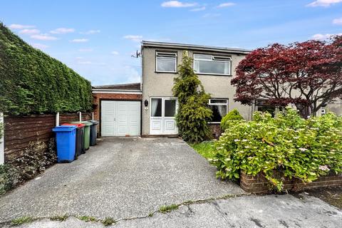 Hollies Close, Preston 3 bed semi